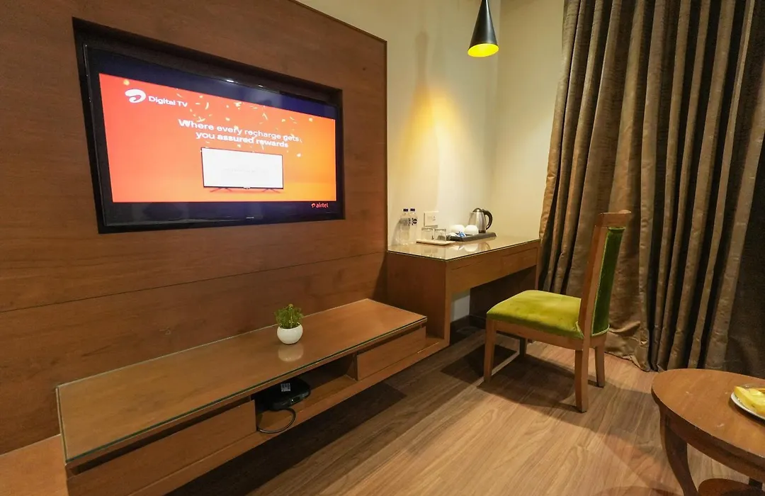 Maple Grand-1