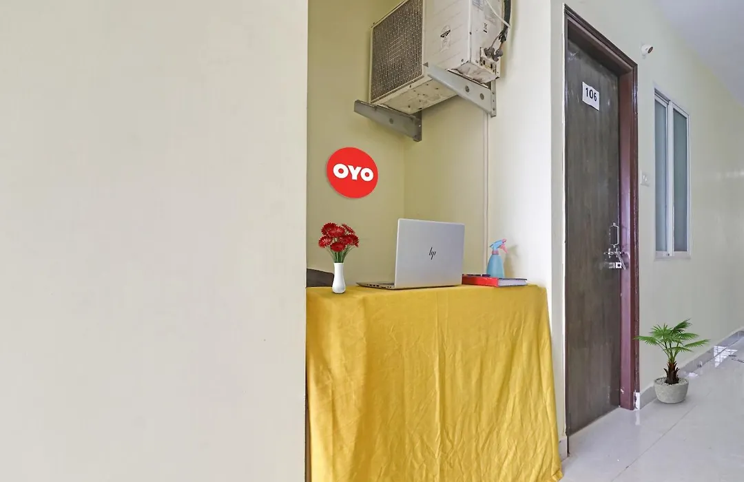 Super Hotel O Dk Reddy Square-1