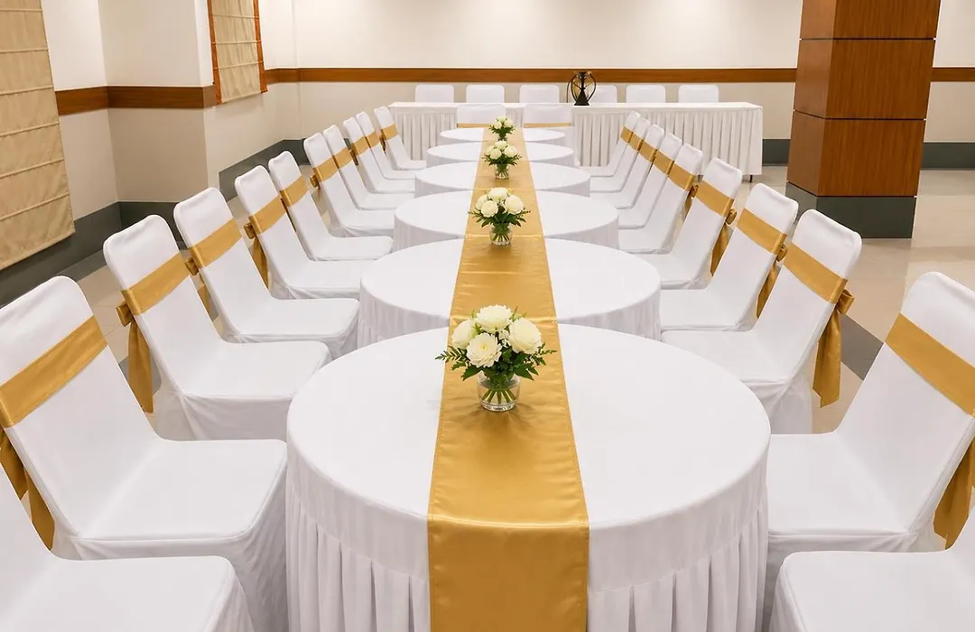 Max Hotels Jabalpur-1