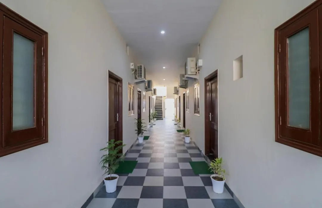 Hotel O Hi - Five Residency-1