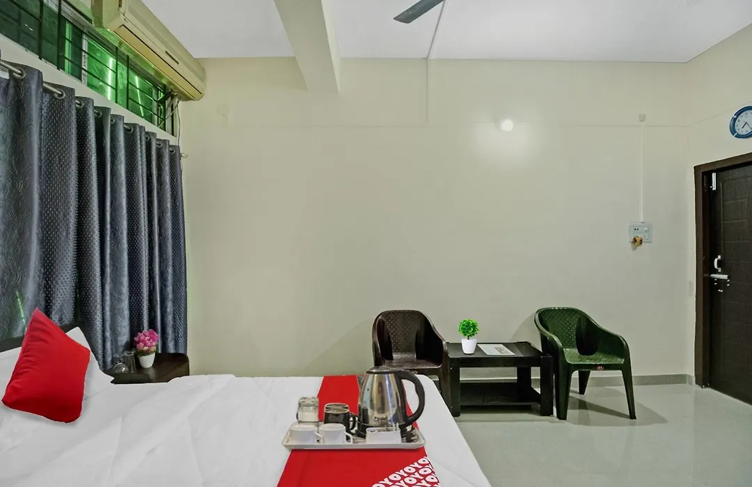 Hotel O London Bridge Guest House-1