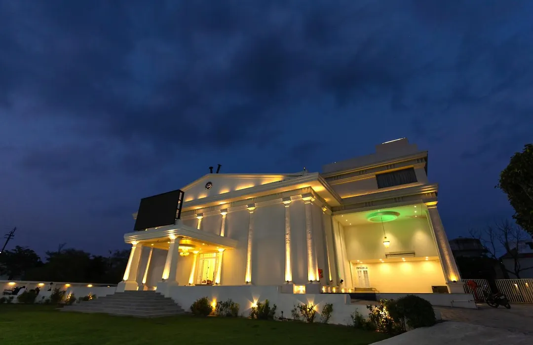 The Grand Monarch Hotel, Ujjain-1