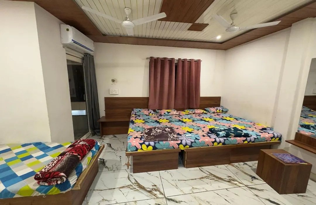 Hotel Shree Sidhi Vinayak-1