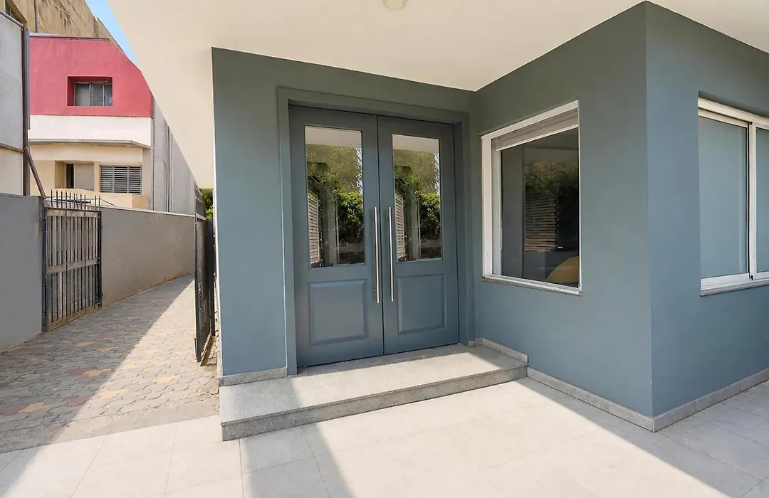 Super Townhouse Paldi Bus Terminal Ahmedabad Formally Neelkanth-1