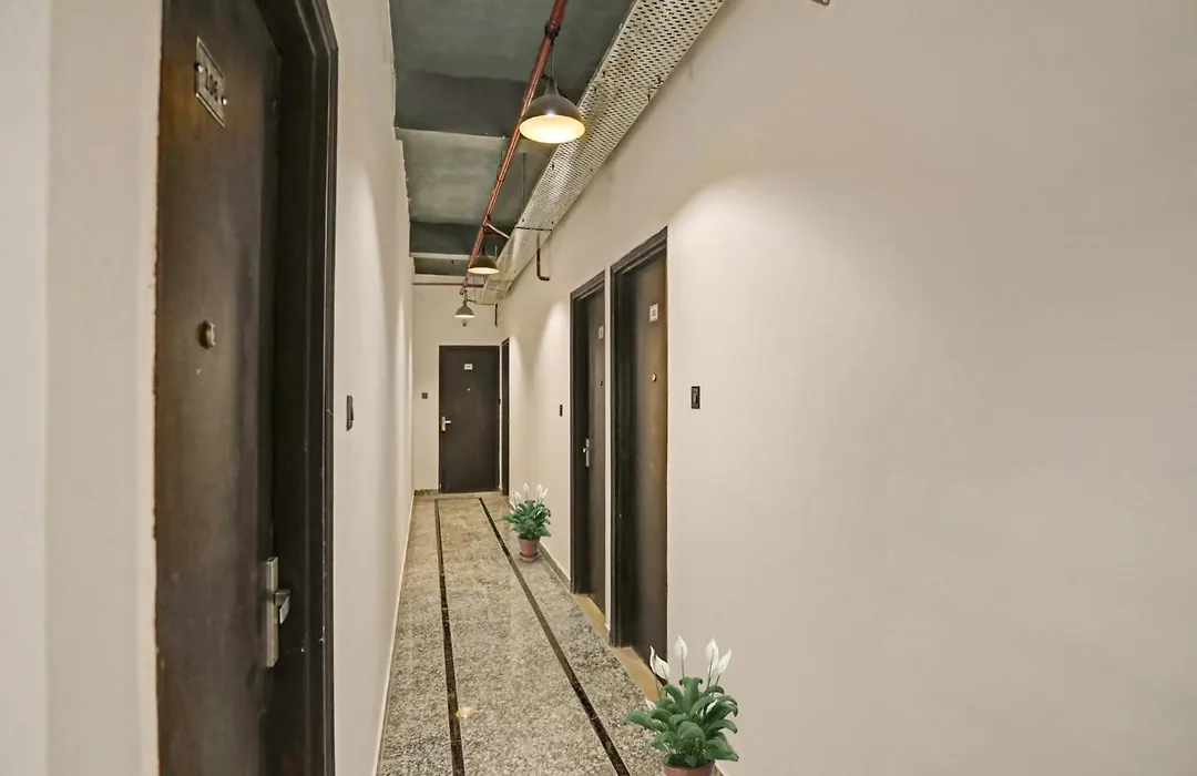 Townhouse Hotel The Rasa A Premium Park Near Onyx Mall Vasundhara-1