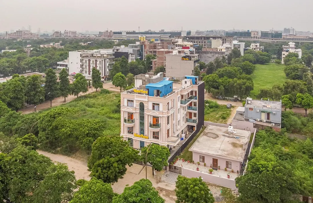 Lime Tree Hotels And Banquet Greater Noida-1
