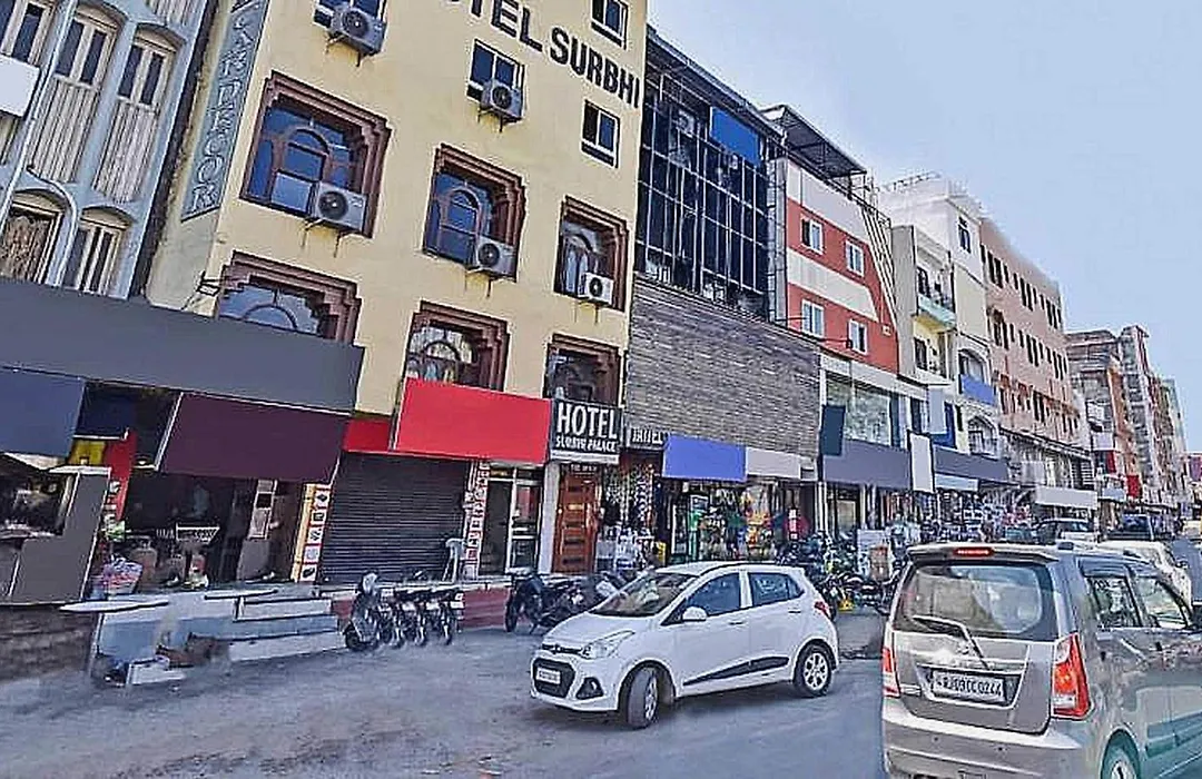 Hotel O Royal Surbhi-1