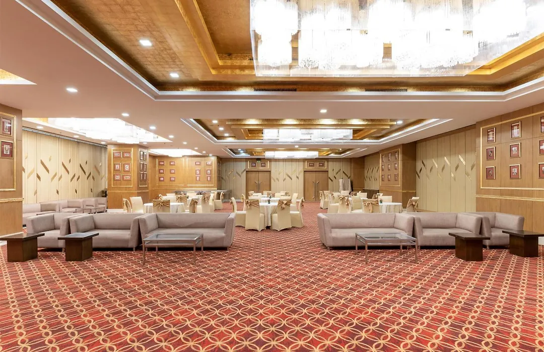Radisson Gurugram Sohna Road City Center-1