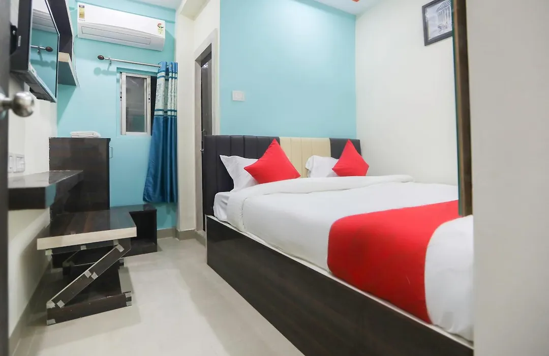 Hotel O Red Velvet Siddhi Vinayak-1