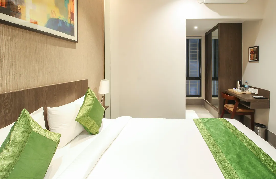 Treebo Elite Residency - 2 Kms From Railway Station-1