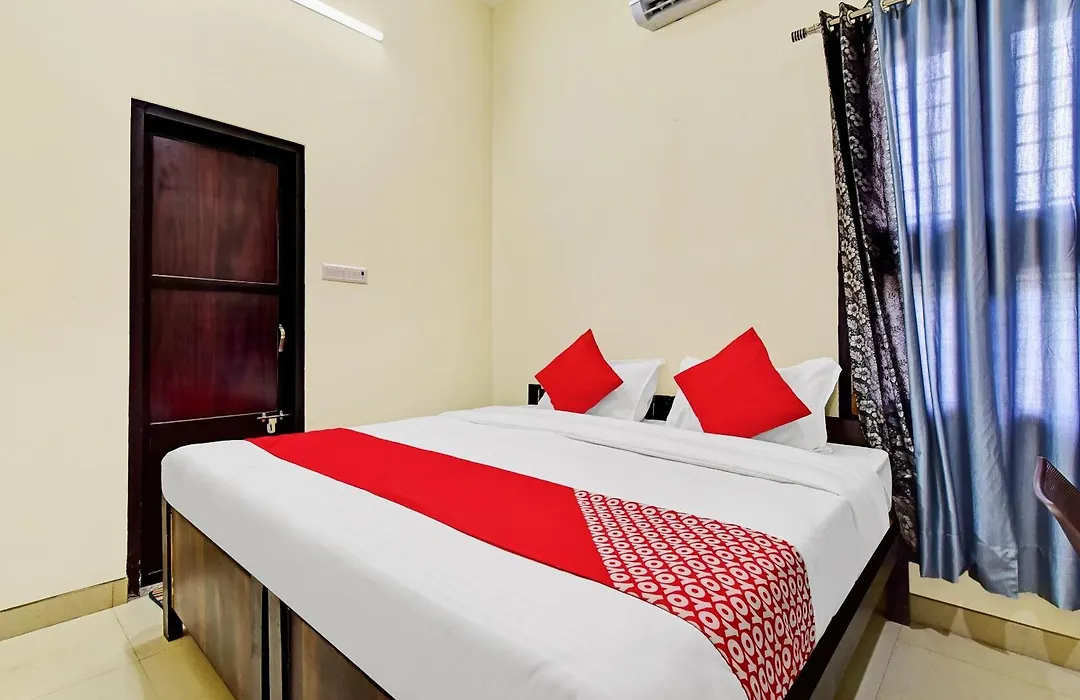 Hotel O Arn Plaza-1