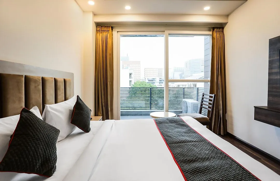 Super Townhouse Ma-32-1