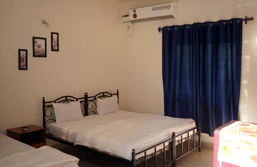 Casa De Calangute Hotel-1