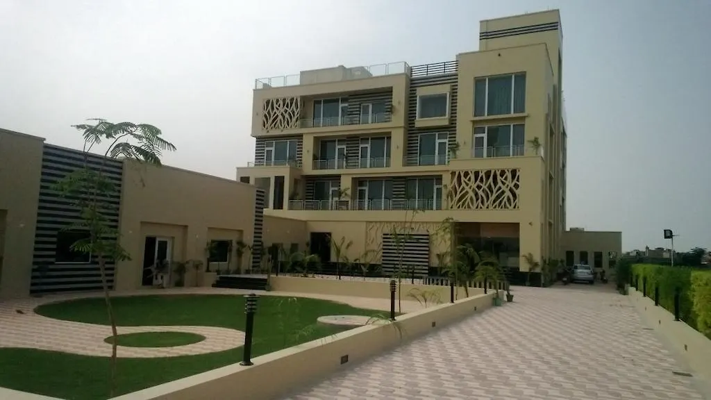 Hotel Chirag-1