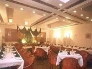 Hotel Surbhi Palace-1