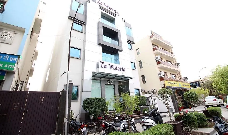 La Wisteria-1