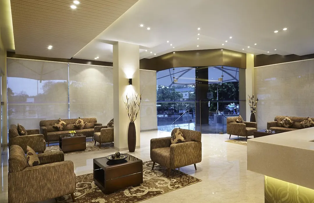 Click Hotel, Junagadh-1