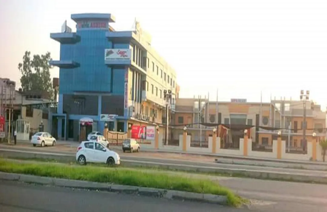 Hotel Ashish Continental-1