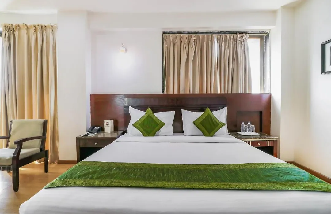 Treebo Trend Hotel Parker-1