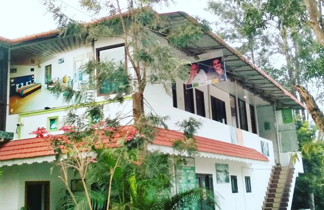 Green Leaf Home Stay-1