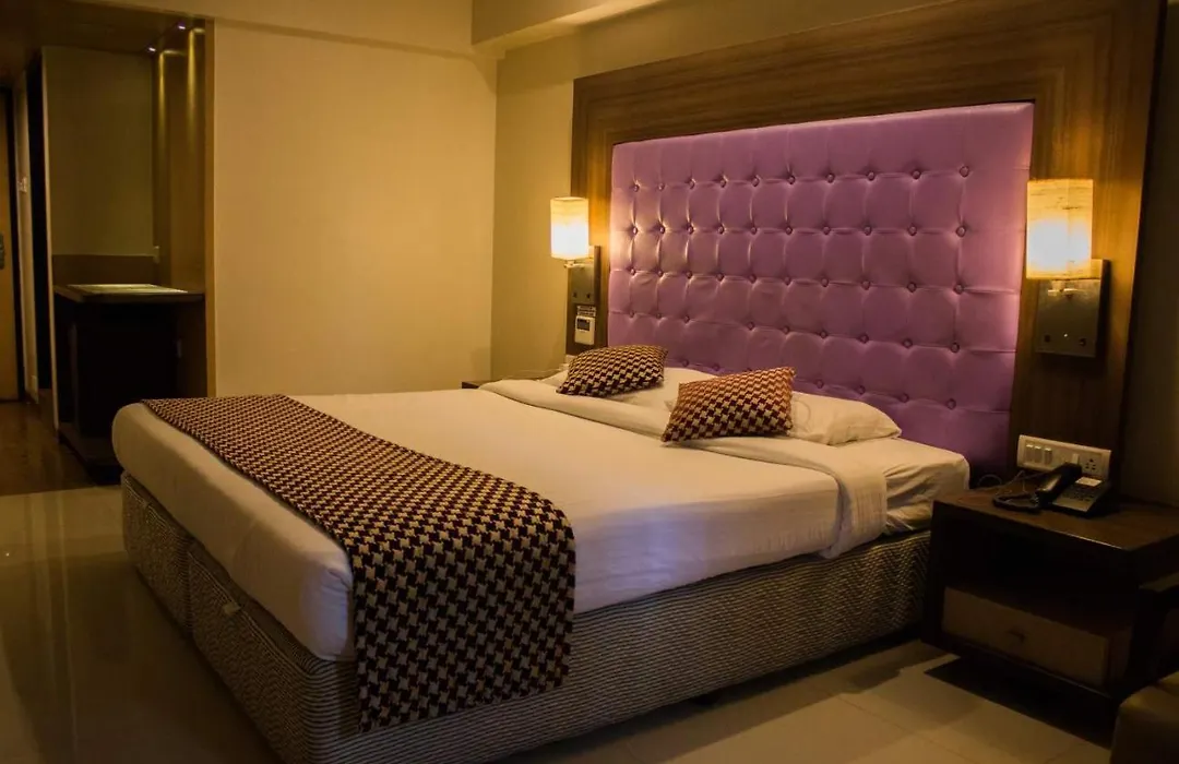 Hotel Corporate-1