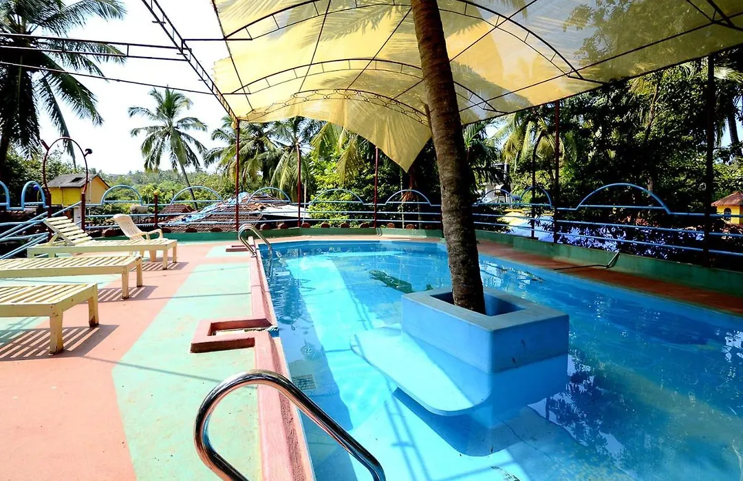 Oyo 2440 Palm Grove-1