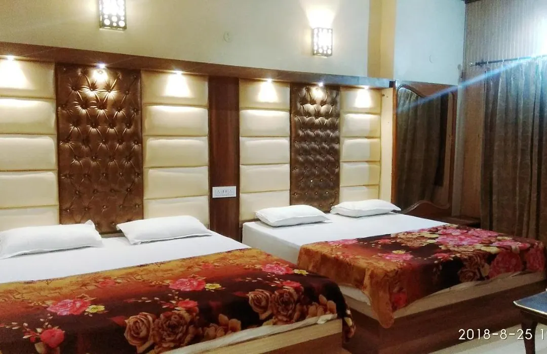 Hotel Revoli Amritsar Walking Distance From Golden Temple-1