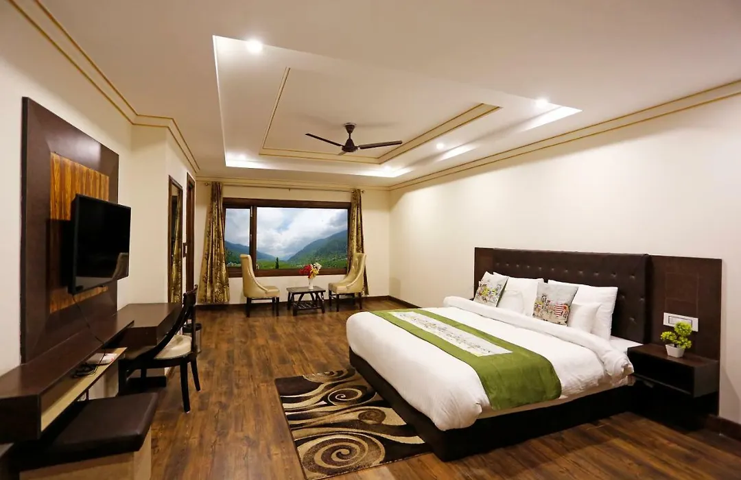 Oyo 12072 Lifestyle Manali-1