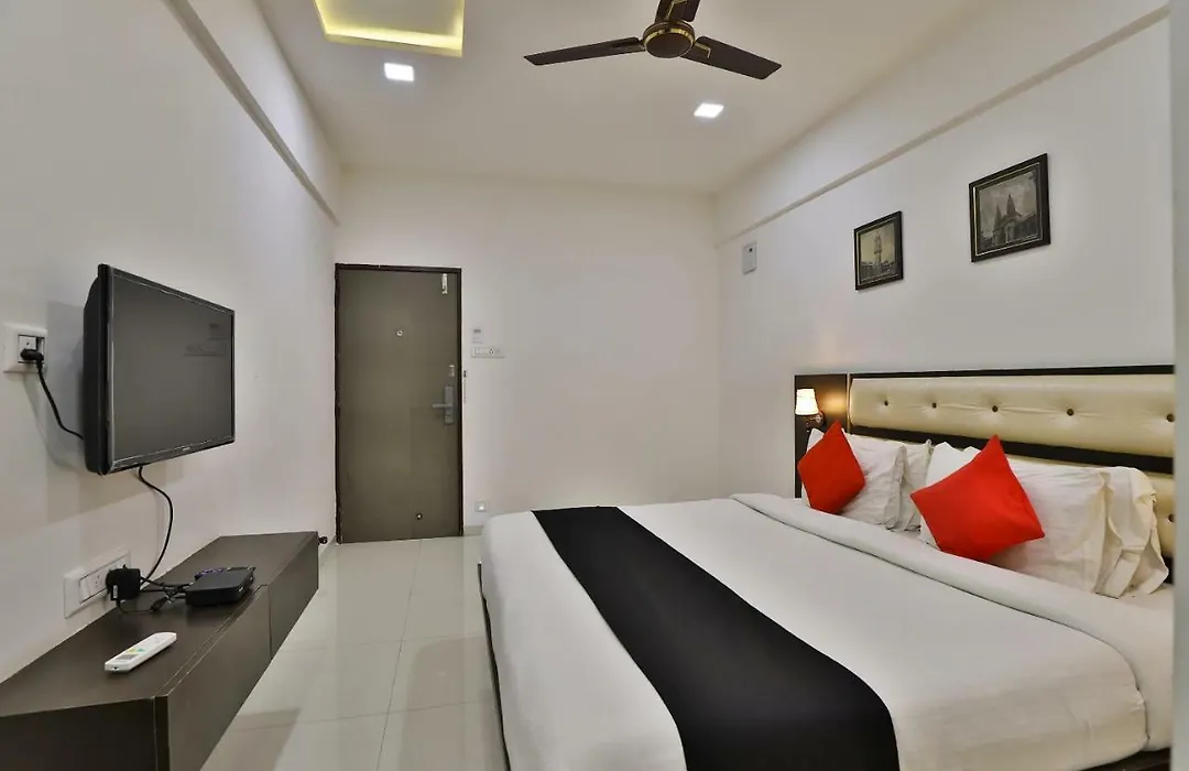 Banyan Paradise Resort-1