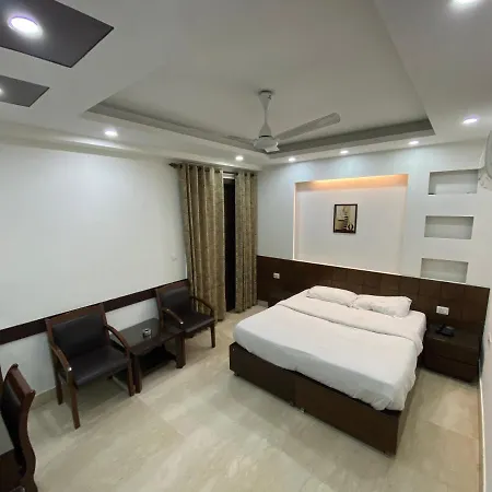 Sheesh Mahal Bed & Breakfast-2