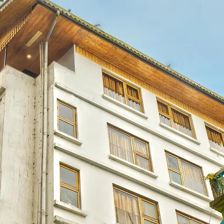 Silver Star Boutique Hotel By Sumi Yashshree-3