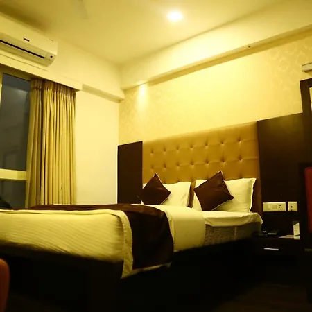 Treebo Comfy Business, Opp Nexus Mall Koramangala-2