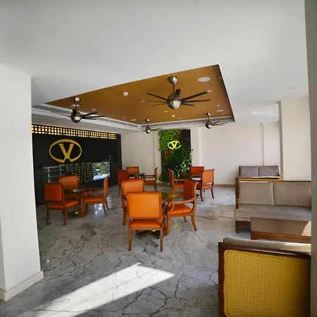 Vivin Luxury Suites-2