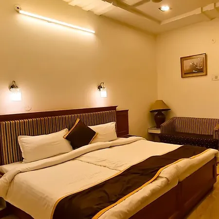 Hotel Kamal Nearest To Taj Mahal-3