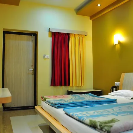 Hotel Oasis-2