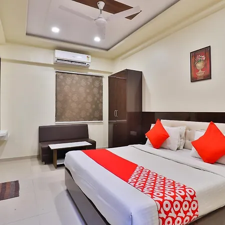 Oyo 11985 Hotel Khushboo-2