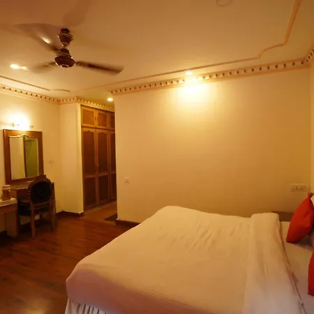 Royal Palace Resort-3