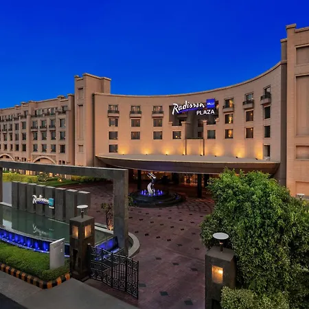 Radisson Blu Plaza Delhi Airport-2