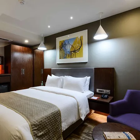 Howard Johnson By Wyndham, Kolkata Airport-3