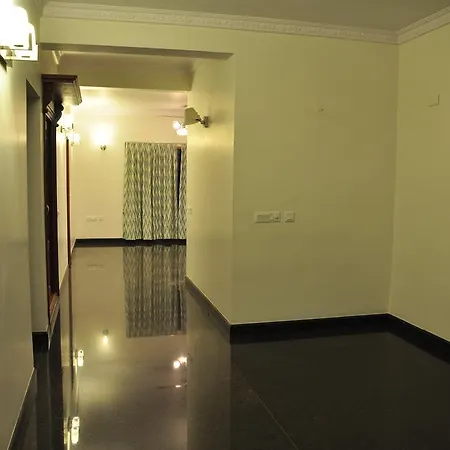 Orange Suites Airport Transit Stay-3