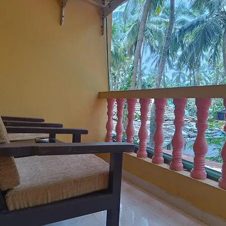 Kanvas Suites - Sun N Moon-2