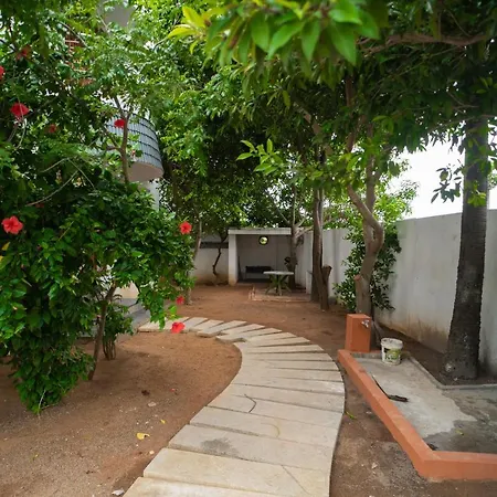 Nh Gardens Villa Mahabalipuram By Lexstays-2