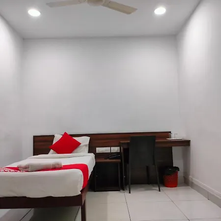Kings Fort Rooms Thrippunithura-2