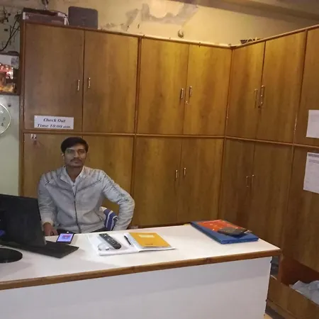 Hotel O Mahadev Hotel-2