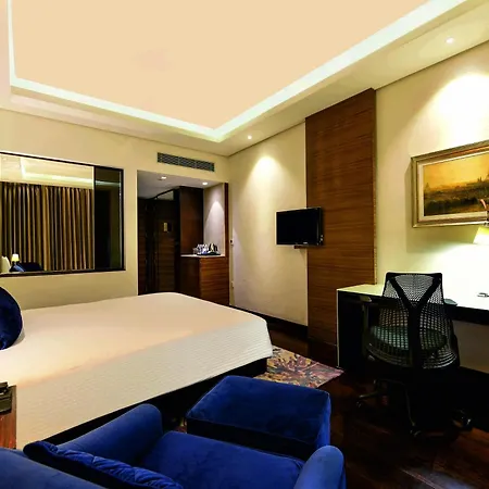 Doubletree By Hilton Gurugram Baani Square-3