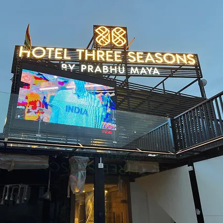 Hotel Three Seasons-2