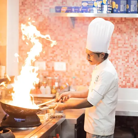 Four Points By Sheraton Ahmedabad-2