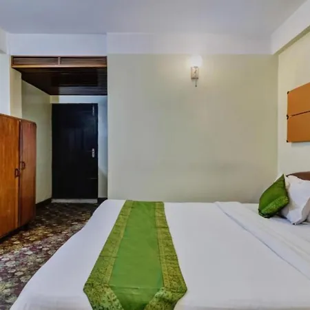 Dekeling Hotel-3