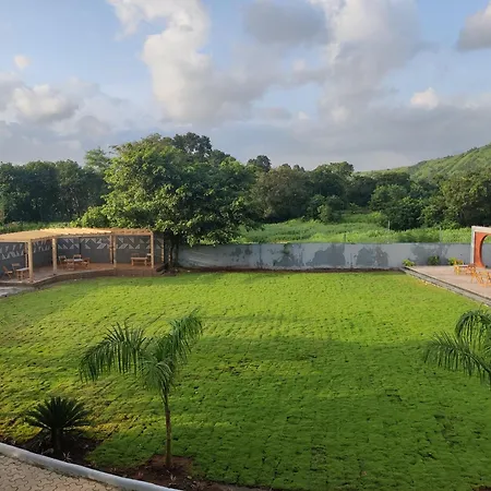 Pushp Vatika Resort & Lawns-3
