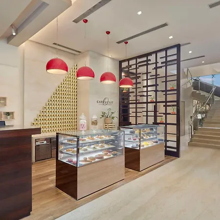 Doubletree By Hilton Gurugram Baani Square-2